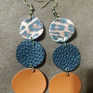Pretty dangles